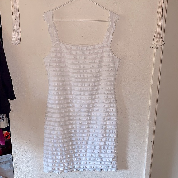 Donna Morgan sleeveless ruffled dress - Picture 1 of 9